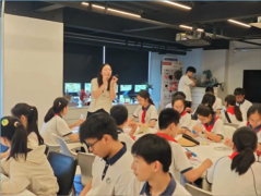 构成了“学思行”的良